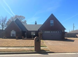 5483 Harvey Hill Dr, Memphis, TN 38141