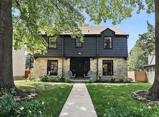 6922 Wornall Rd, Kansas City, MO 64113