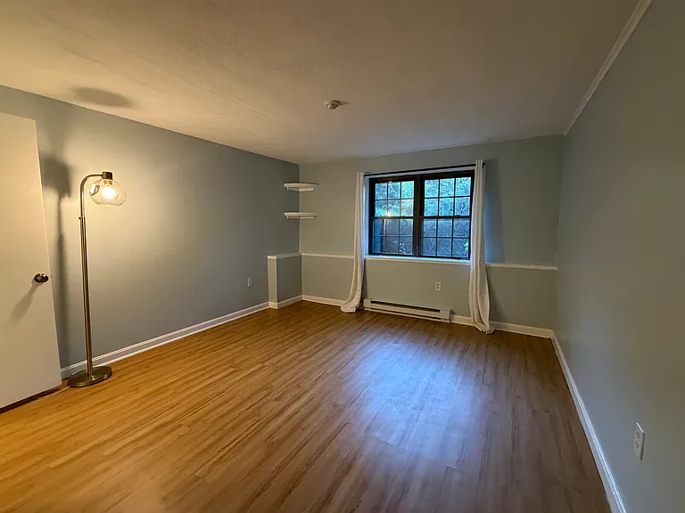 24 Spencer Rd #14N — Photo 9