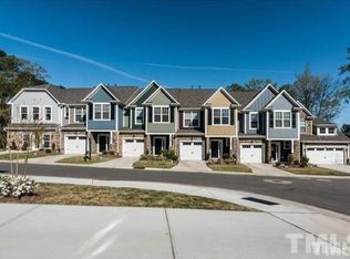 114 Secret Grove Ln, Holly Springs, NC 27540