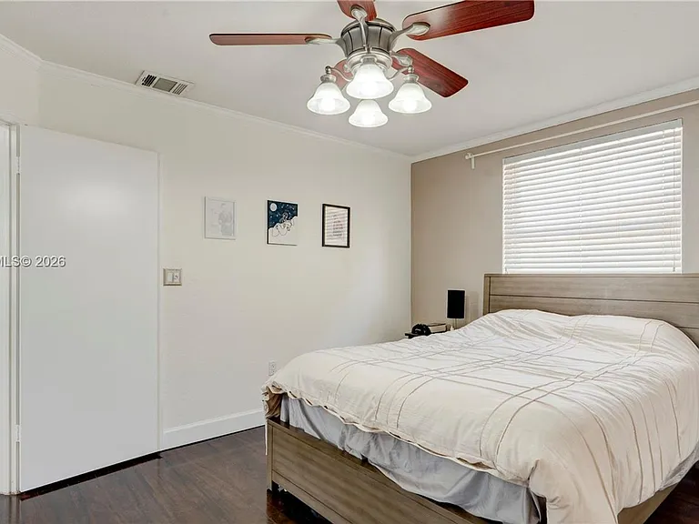 1237 NW 125th Ter #1237 — Photo 12