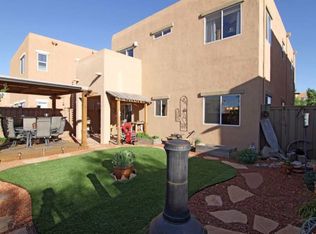 17 Sunset Canyon Ln, Santa Fe, NM 87508