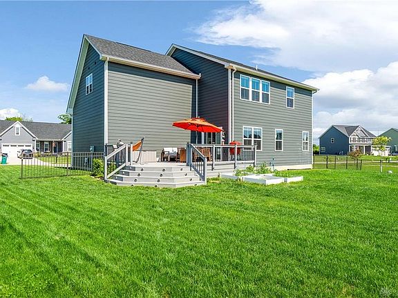 5th image of 938 Acorn Dr