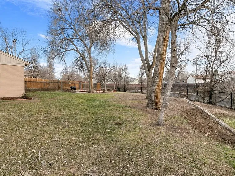 4850 W Virginia Ave — Photo 21