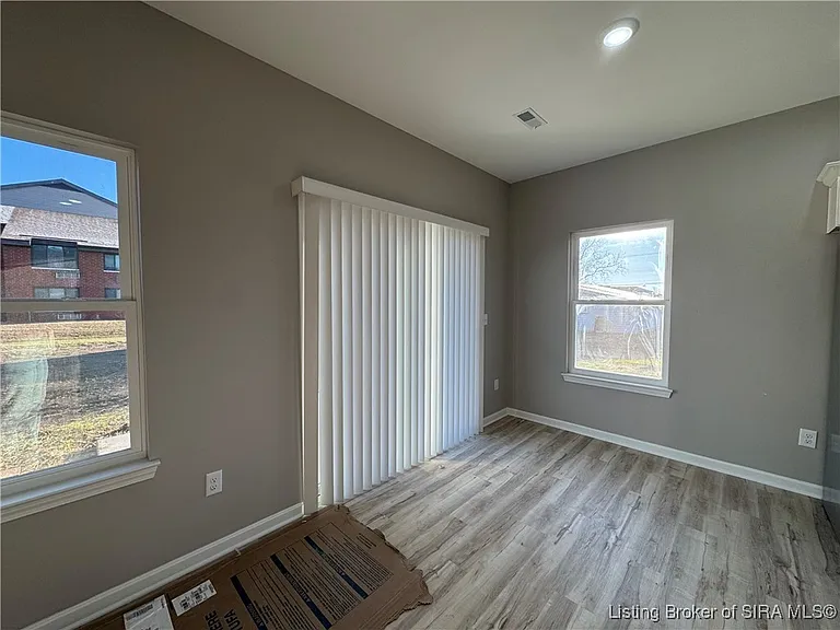 2022 N Greentree Blvd — Photo 7