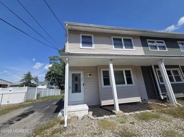 803 Birch Street, Lakehurst, NJ 08733