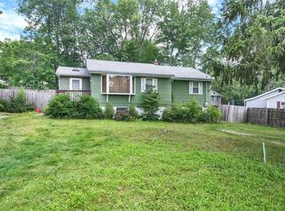 1 Windsor Rd, Monroe, NY 10950