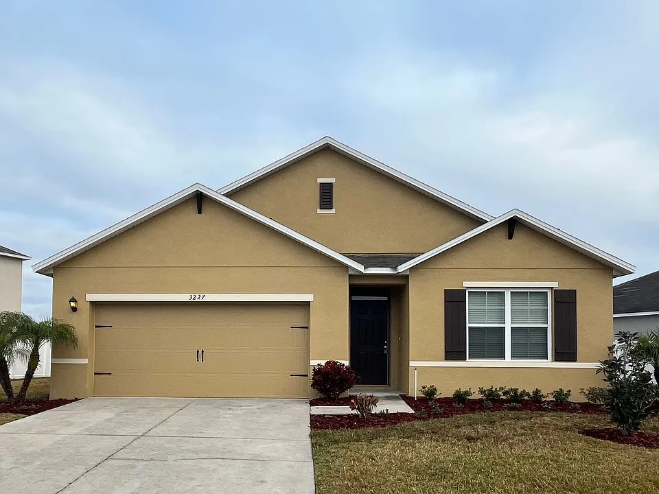 3227 Bayou Bay Dr