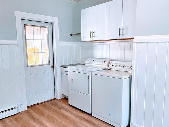 Washer and Dryer are included