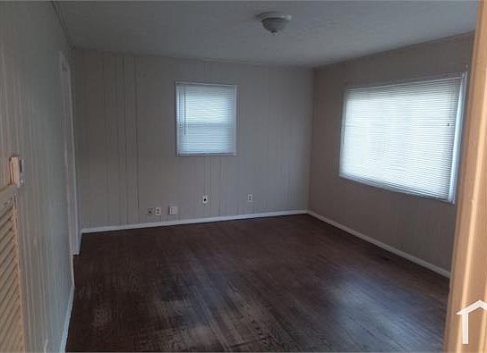 2nd image of 204 N 37th St