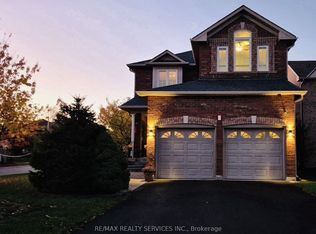1 Daisy Ct, Brampton, ON L7A1J8