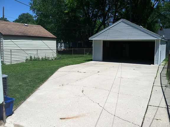 4th image of 15968 Woodworth