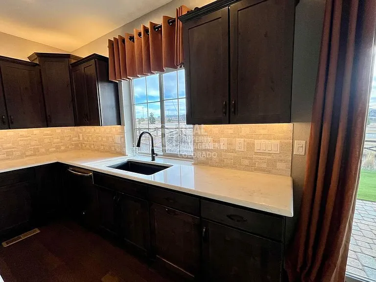 8811 Tranquil Knoll Ln — Photo 14