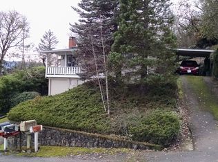 1872 NW Dogwood St, Roseburg, OR