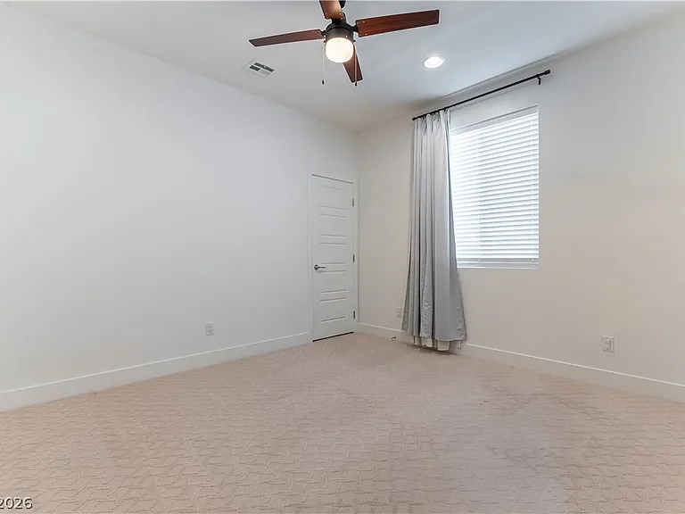 10841 Flying Nell Ct — Photo 19