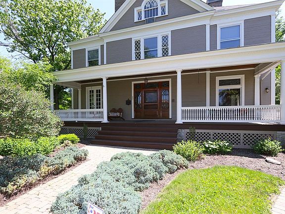 2nd image of 27 Worthington Ave