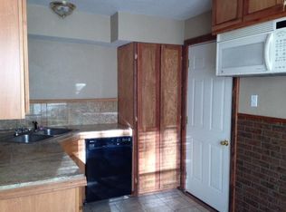 931 Charbonier Rd, Florissant, MO 63031