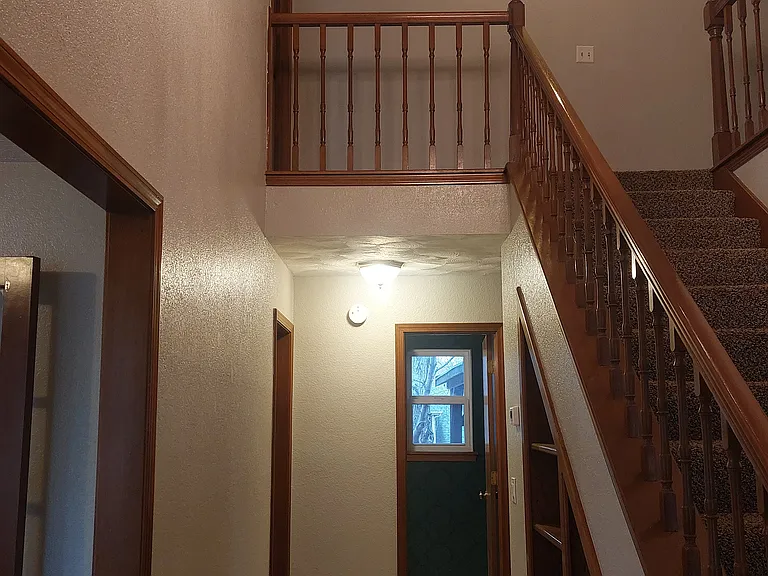 8740 S College Ave — Photo 13
