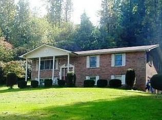 6934 Highway 19e, Roan Mountain, TN 37687