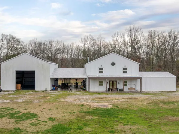 1135 Bee Bayou Rd, Rayville, LA 71269