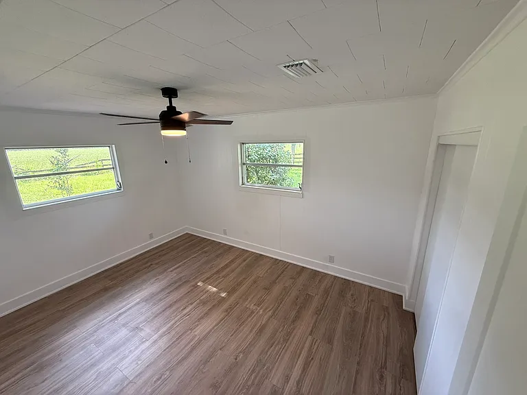 2454 NW Union Park Rd — Photo 9