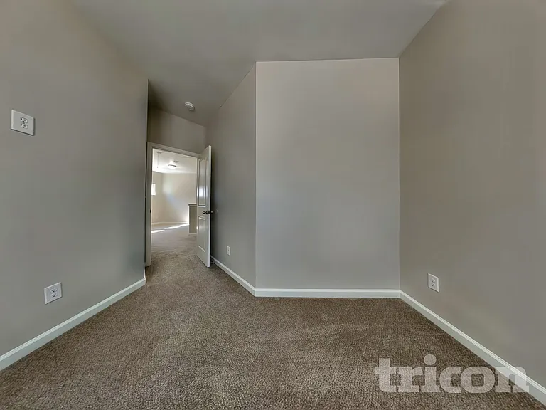 1566 Charcoal Ives Rd — Photo 11