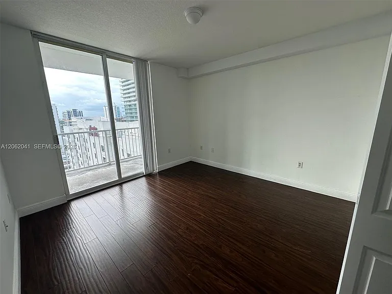 1250 S Miami Ave #1609 — Photo 7