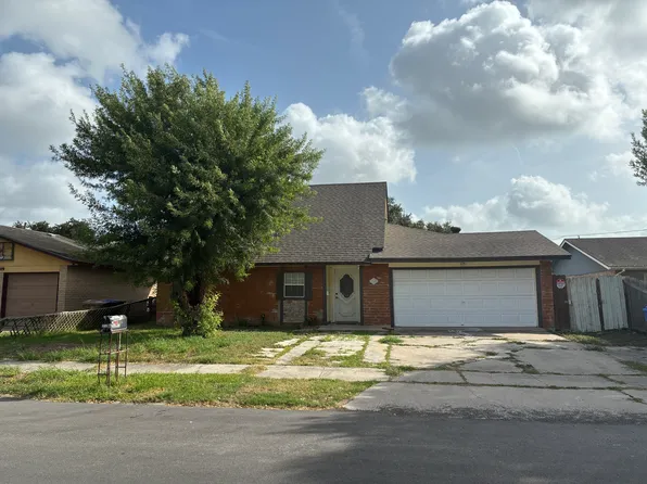 3510 Crestside Dr, Corpus Christi, TX 78415