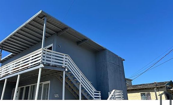 2nd image of 1257 77th Ave