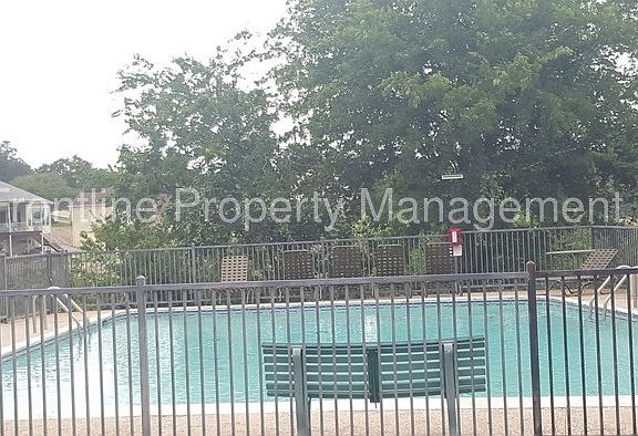 4th image of 6319 Kelly Dr Unit 47