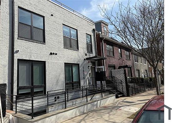 1st image of 1806 D St NE #3