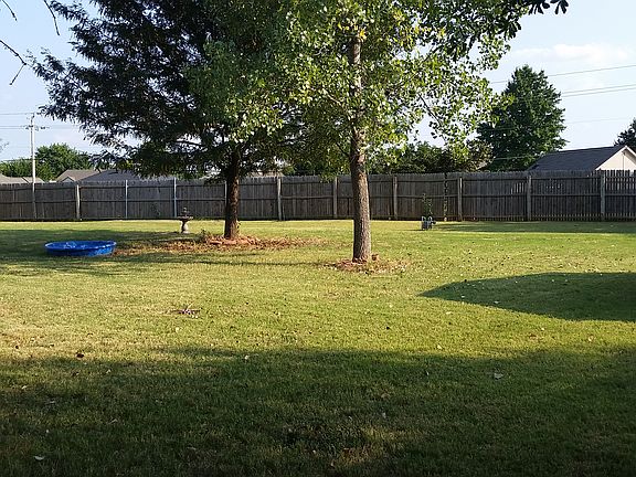 2nd image of 12305 Whispering Hollow Dr