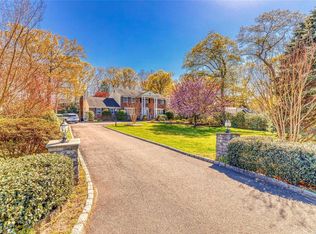 230 Rocky Point Landing Rd, Rocky Point, NY 11778