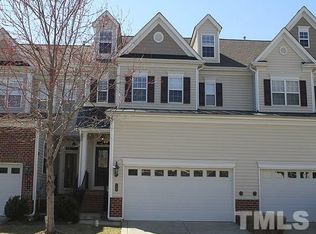 220 Towne Ridge Ln, Chapel Hill, NC 27516