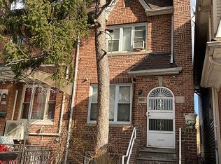 939 E 43rd St, Brooklyn, NY 11210