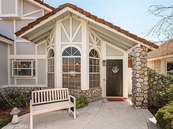 3rd image of 7958 E Bauer Rd