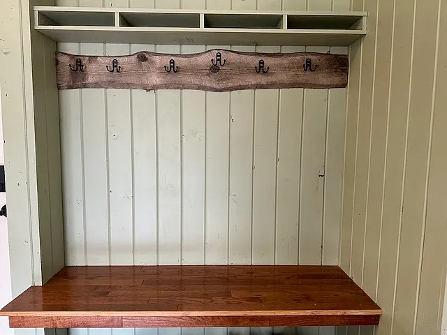 Entry way bench and storage space