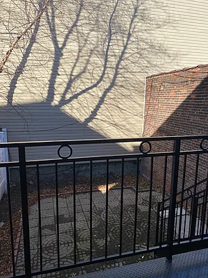 Rented by Winzone Realty Inc | media 18