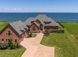 6 Windjammer Ct, Heathsville, VA 22473
