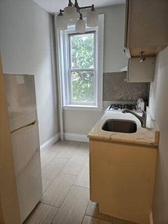 1st image of 1187 Commonwealth Ave #6