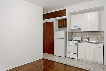 Rented by Astoria Realty