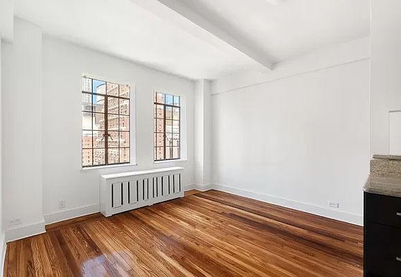1st image of 25 Tudor City Pl APT 1520