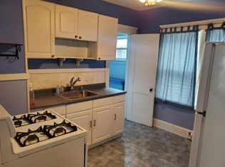 3285 W 99th St, Cleveland, OH
