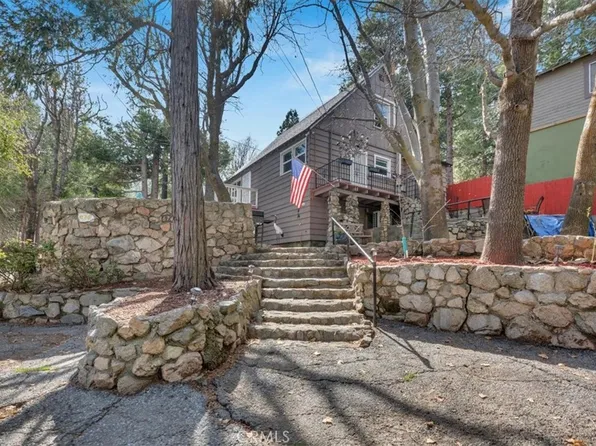 674 Rocky Loop, Crestline, CA 92325
