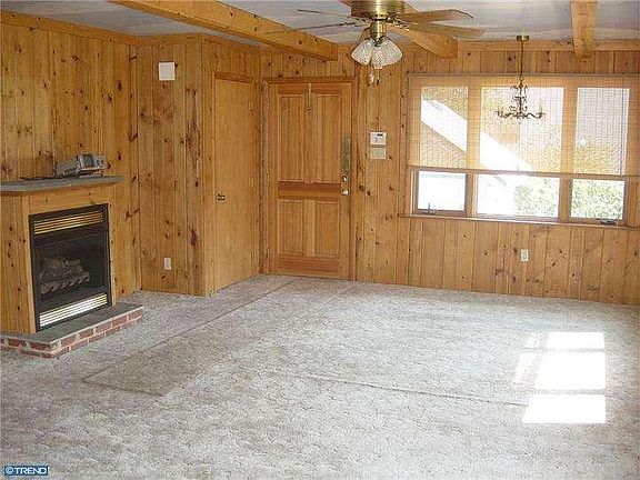 4th image of 515 Highland Ave