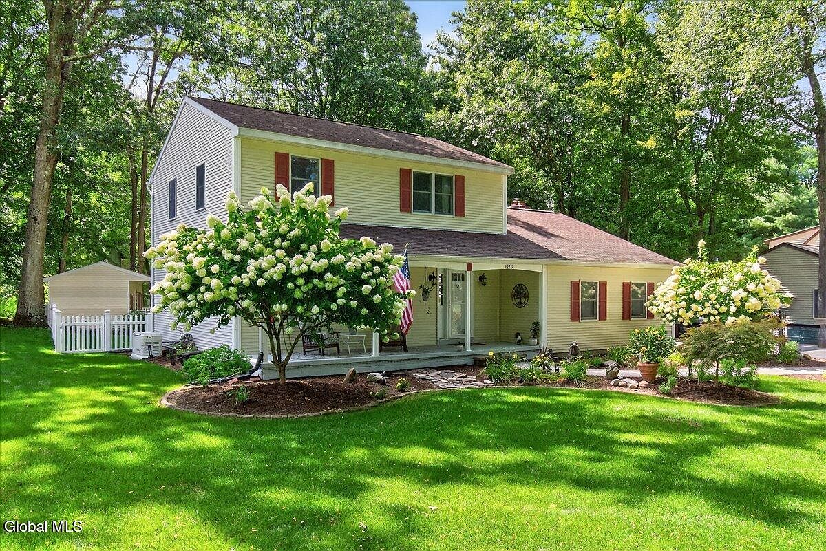 5966 Curry Rd Extension, Schenectady, NY 12303 | Zillow