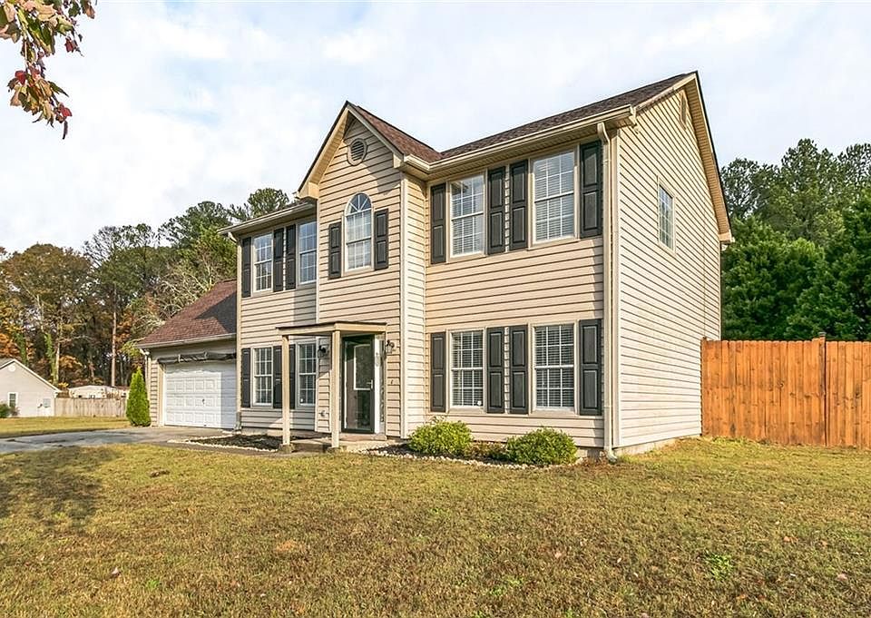 1st image of 3715 Cobblestone Dr