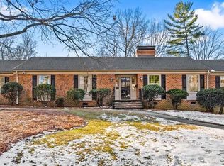 2205 Granville Rd, Greensboro, NC 27408