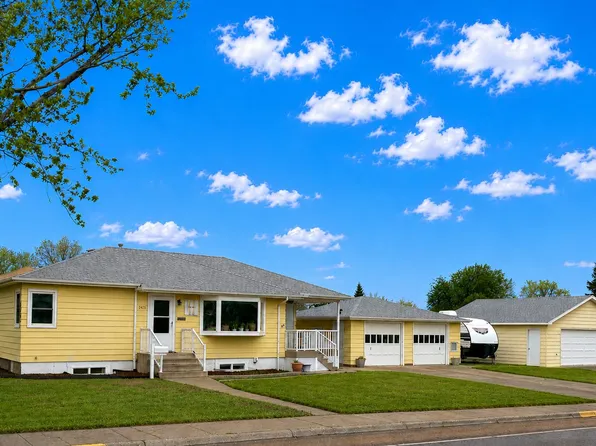 2425 9th Ave S, Great Falls, MT 59405