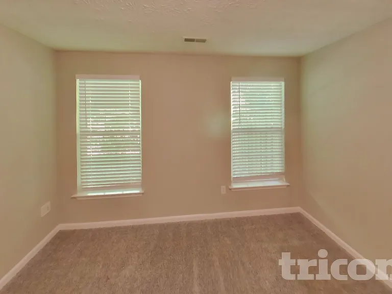 9845 Bayline Cir — Photo 17